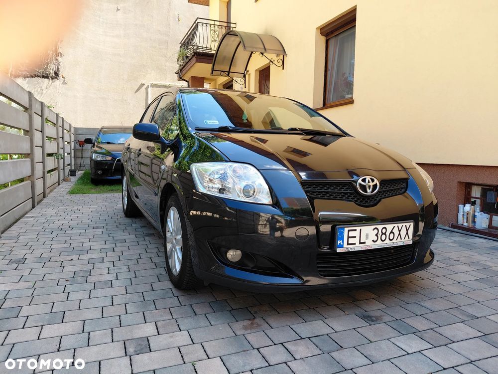 Toyota Auris 1.6 VVT-i Luna - 1