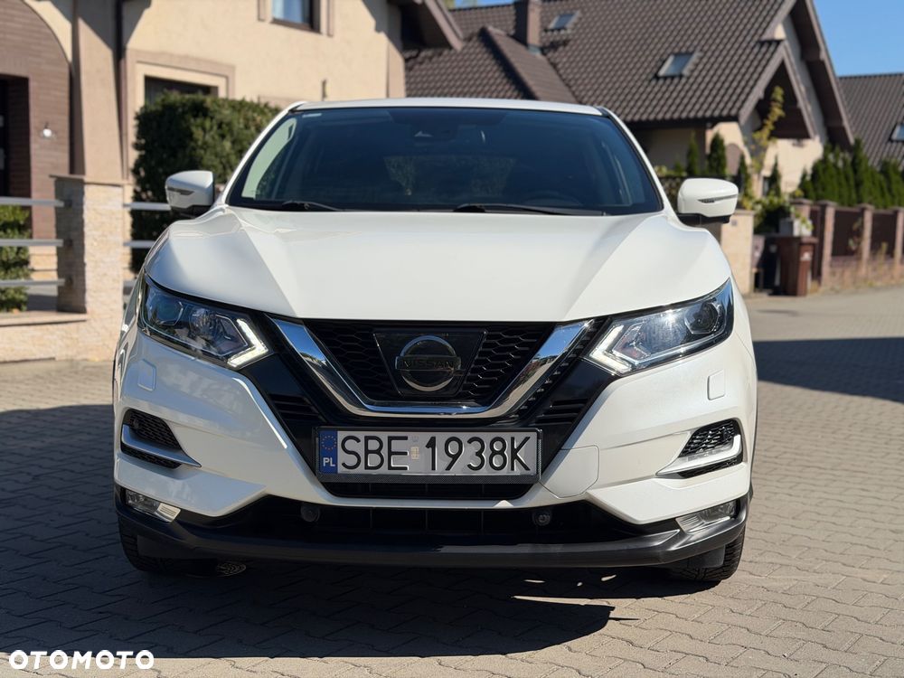 Nissan Qashqai 1.2 DIG-T N-Connecta EU6 - 11