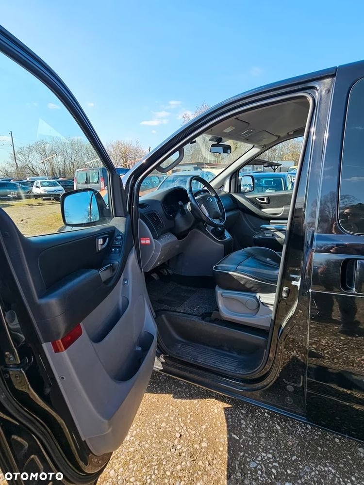 Hyundai H-1 2.5 CRDi Travel Premium - 10