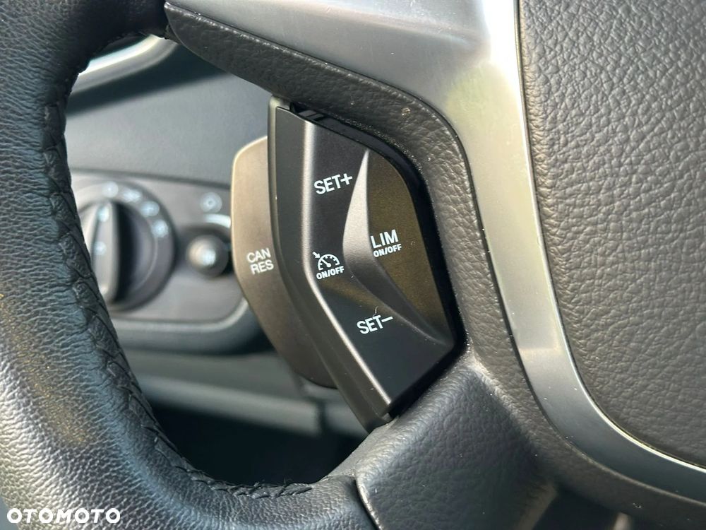 Ford C-MAX 1.6 EcoBoost Titanium - 27