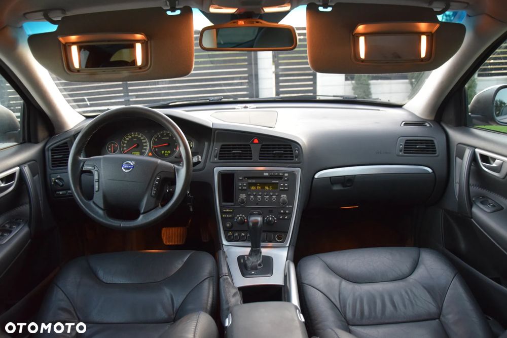 Volvo XC 70 AWD Summum - 31