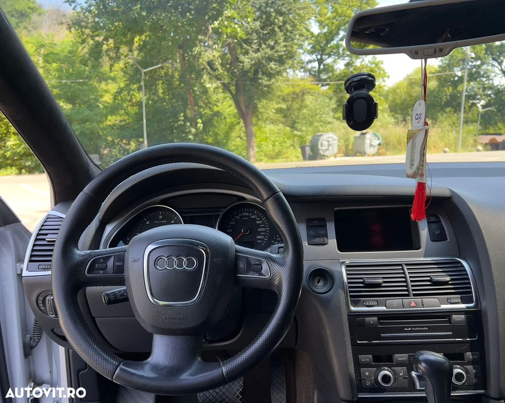 Audi Q7 3.0 TDI Clean Quattro Tip - 11