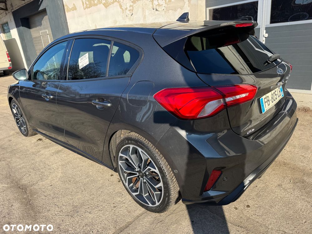 Ford Focus - 2