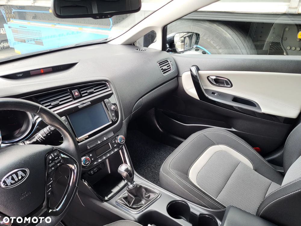 Kia Ceed 1.4 L Business Line - 19