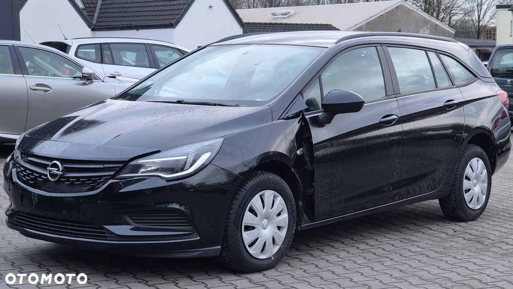 Opel Astra 1.6 CDTI Essentia - 3