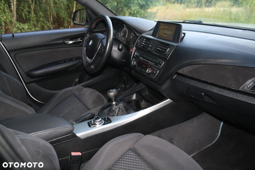 BMW Seria 1 114i Sport Line - 20