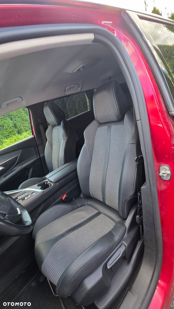 Peugeot 5008 - 21