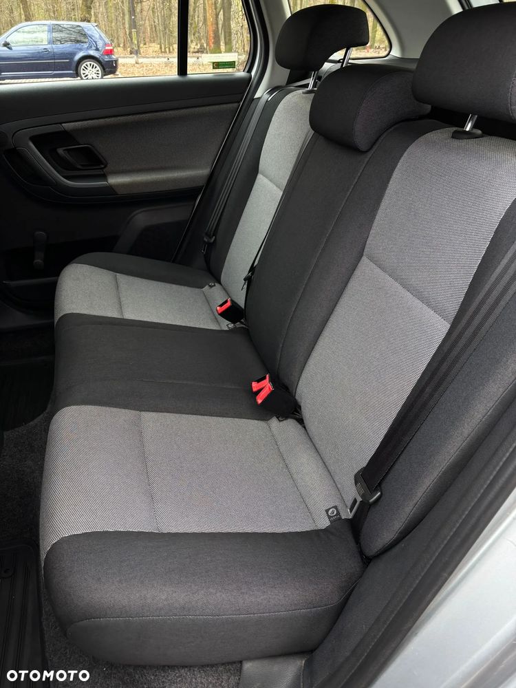 Skoda Fabia 1.6 TDI DPF Active - 20