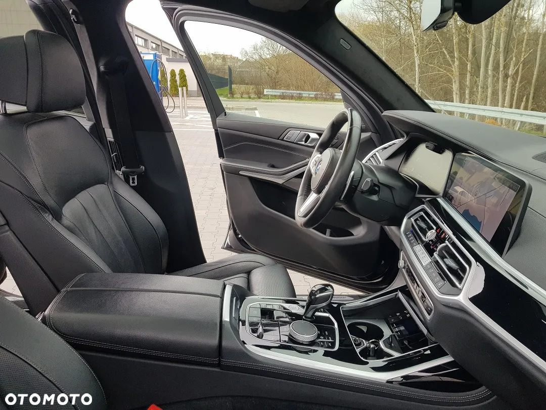 BMW X7 xDrive40d - 29