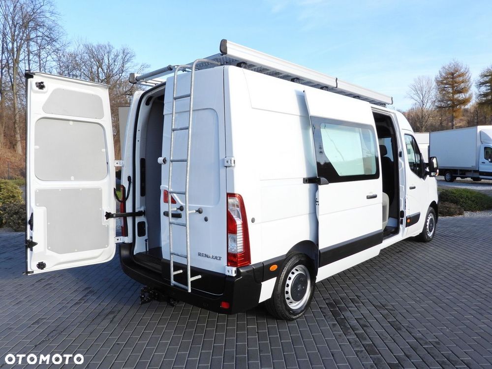 Renault MASTER FURGON BRYGADÓWKA 7 MIEJSC TEMPOMAT NAWIGACJA LEDY KLIMATYZACJA  180KM - 4