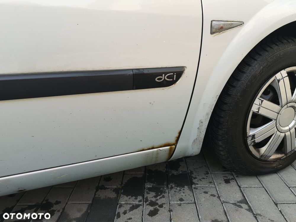 Renault Megane 1.5 dCi Pack Authentique - 21