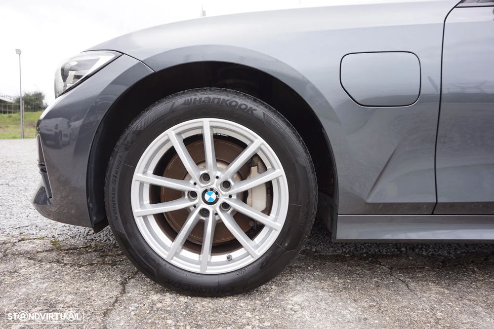 BMW 330 e Corporate Edition Auto - 9