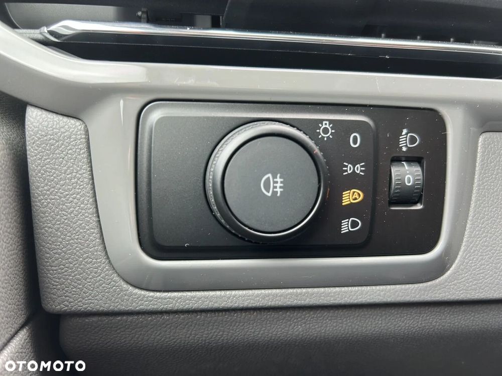 Volkswagen Caravelle 2.0 TDI L2 4Motion PanAmericana - 32