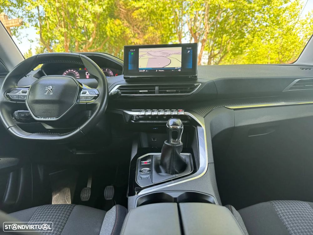 Peugeot 3008 1.5 BlueHDi Active Pack - 24