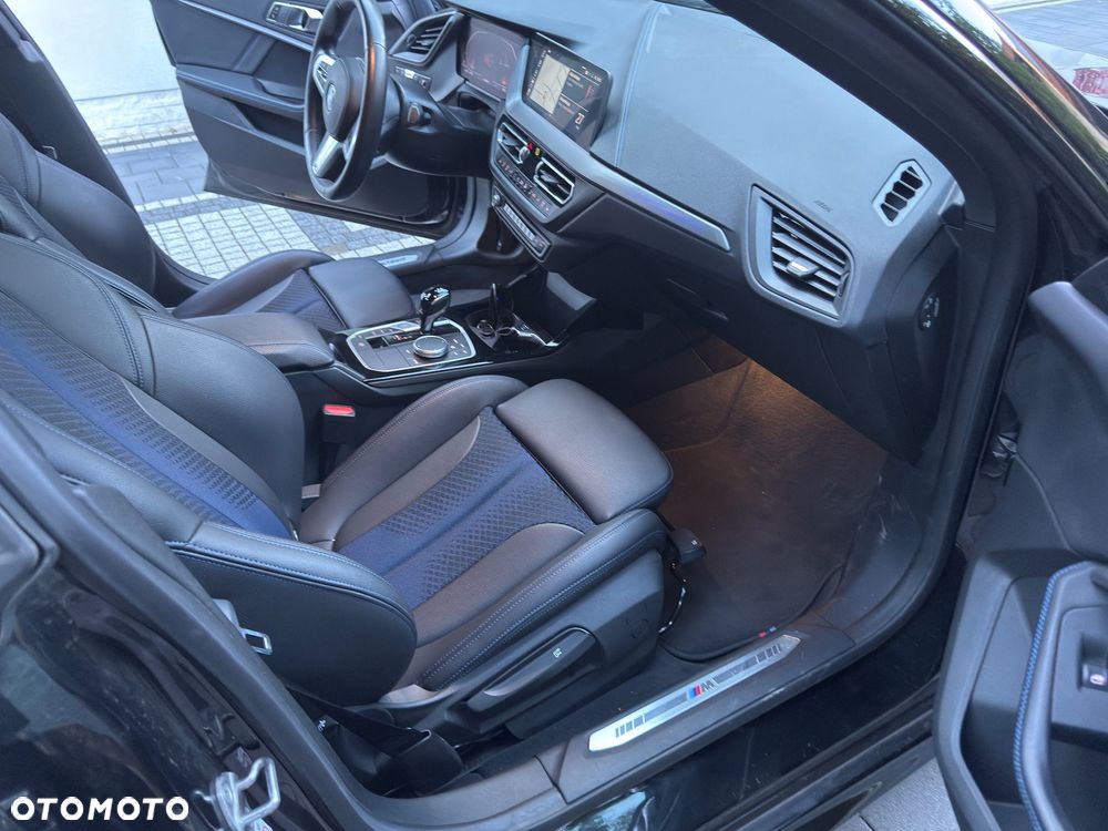 BMW Seria 2 218i M Sport - 11