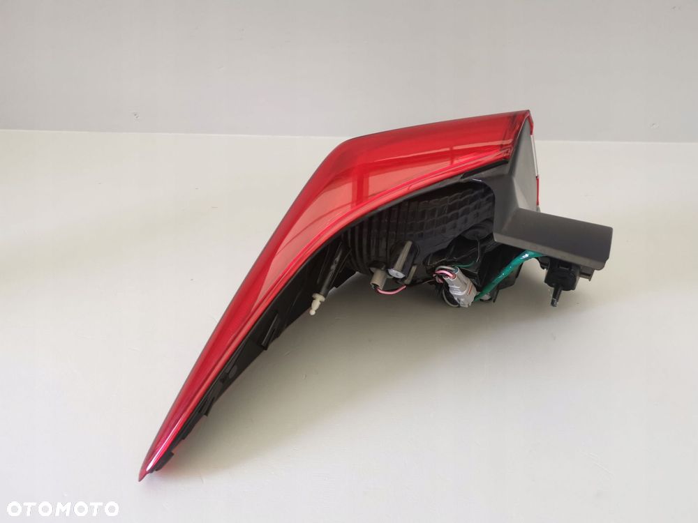 SUBARU XV II 17-22 LAMPA TYLNA PRAWY TYŁ EU - 2