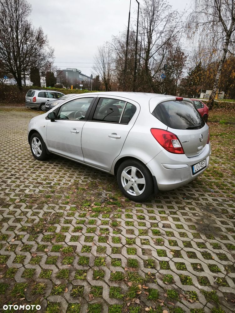 Opel Corsa 1.3 CDTI Enjoy EcoFLEX - 8