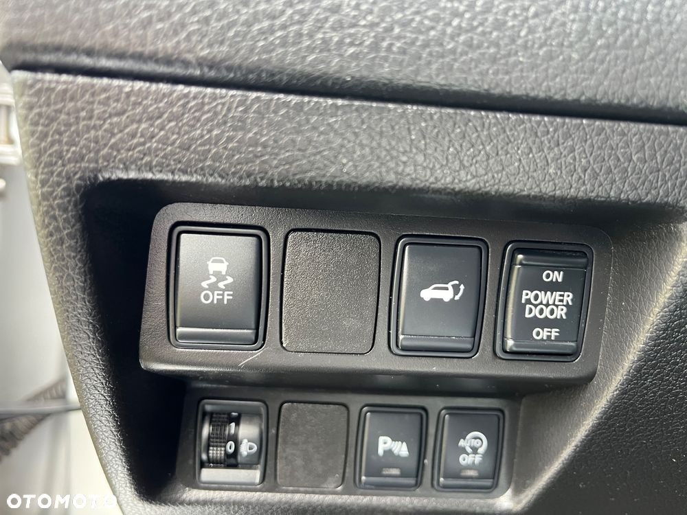 Nissan X-Trail 1.6 dCi ALL-MODE 4x4i 360 - 17