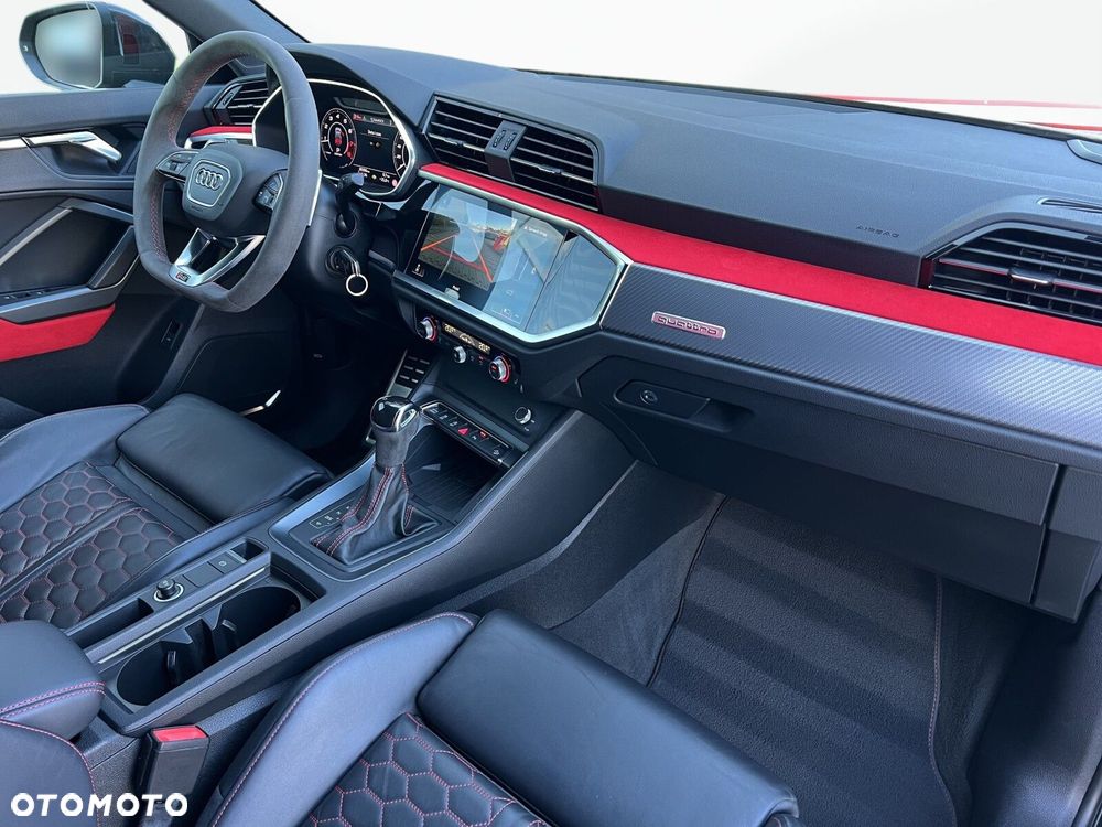 Audi RS Q3 Sportback - 15