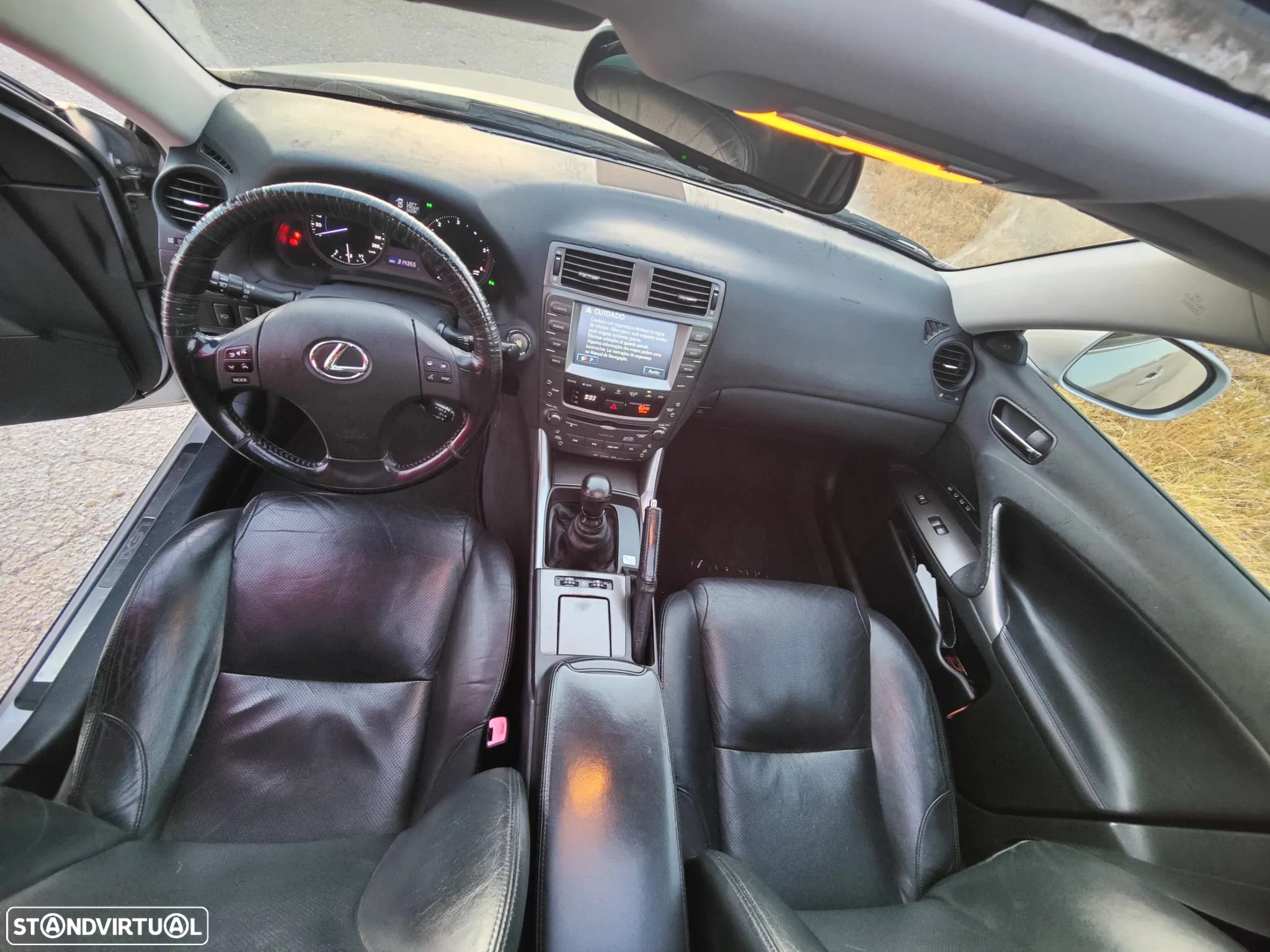 Lexus IS 220 d Sport 58 - 37
