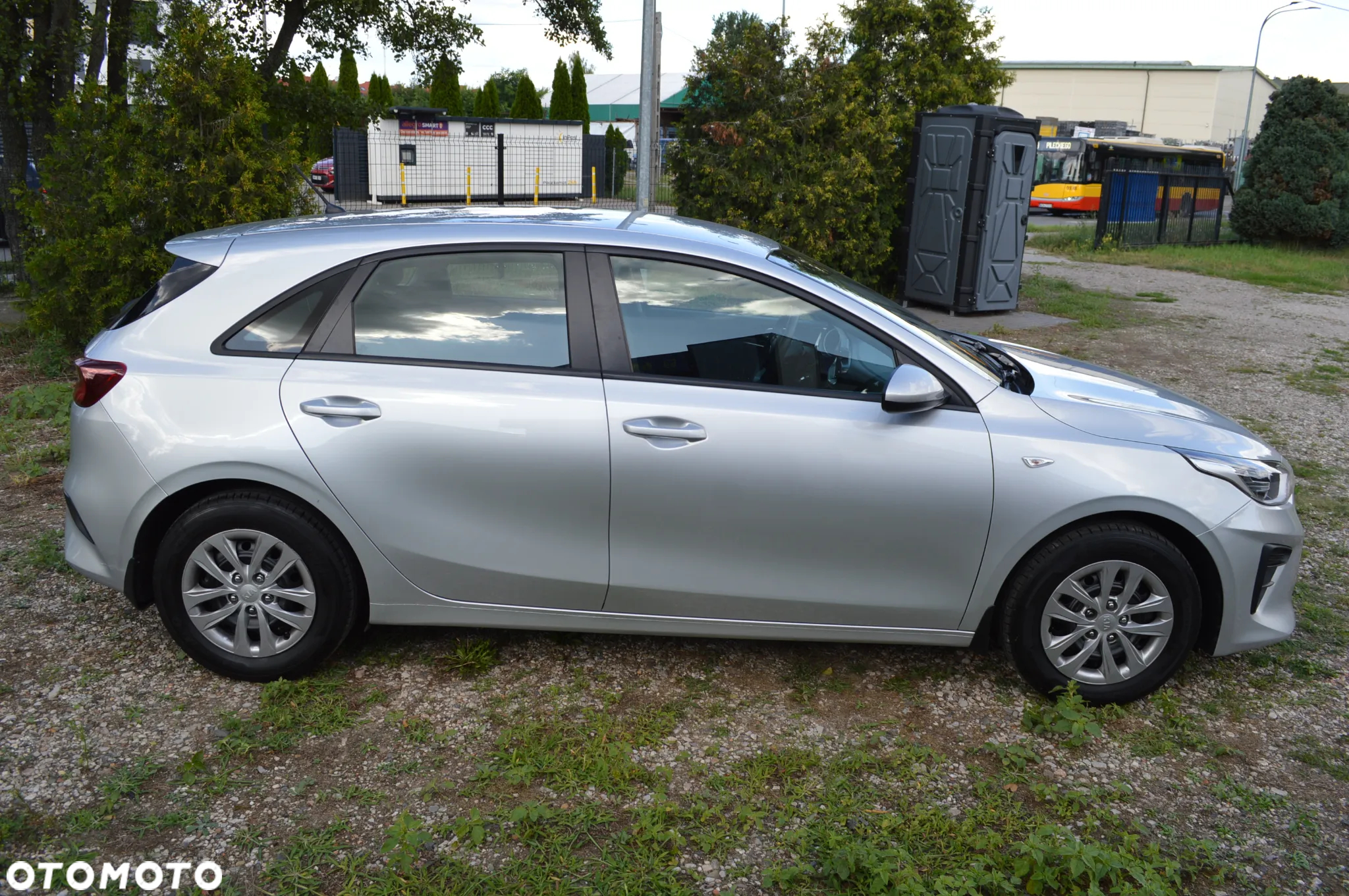 Kia Ceed - 16