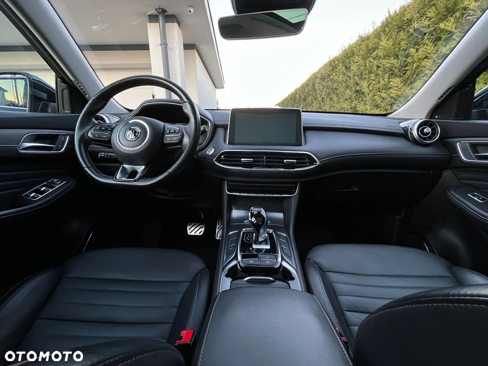 MG HS PHEV Luxury - 16