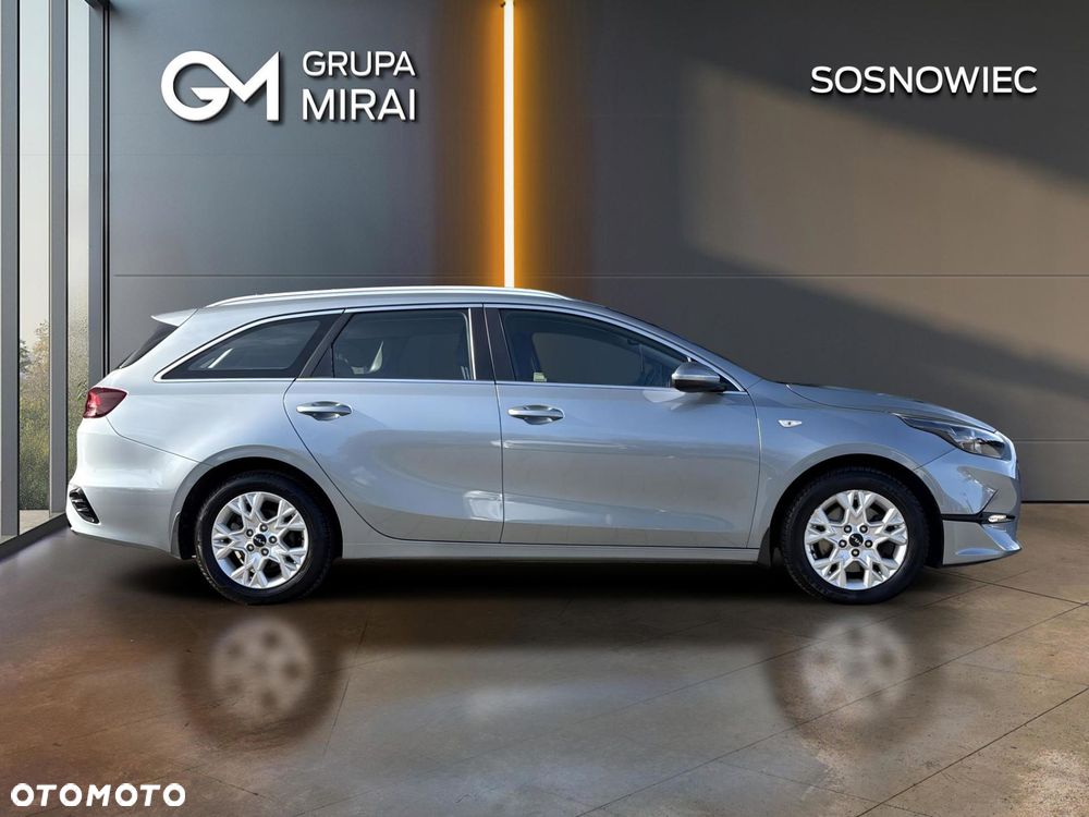 Kia Ceed - 6