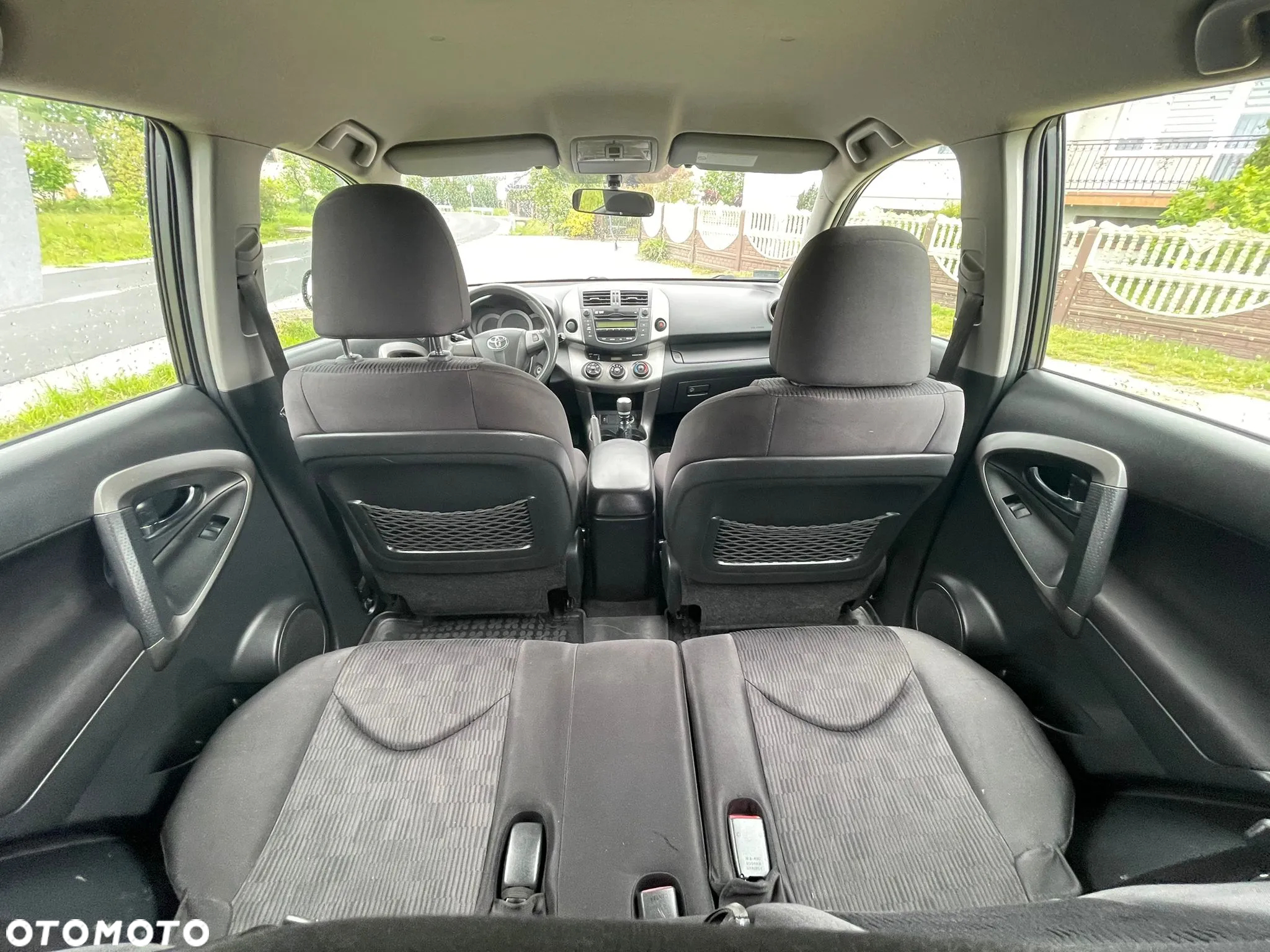 Toyota RAV4 2.0 VVT-i 2010 - 8