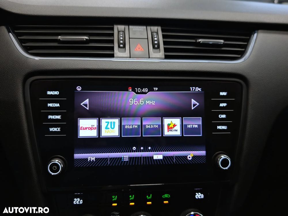 Skoda Octavia 1.6 TDI DSG Ambition - 9