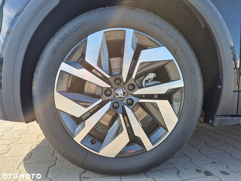 Skoda Elroq 60 63kWh Sportline - 8