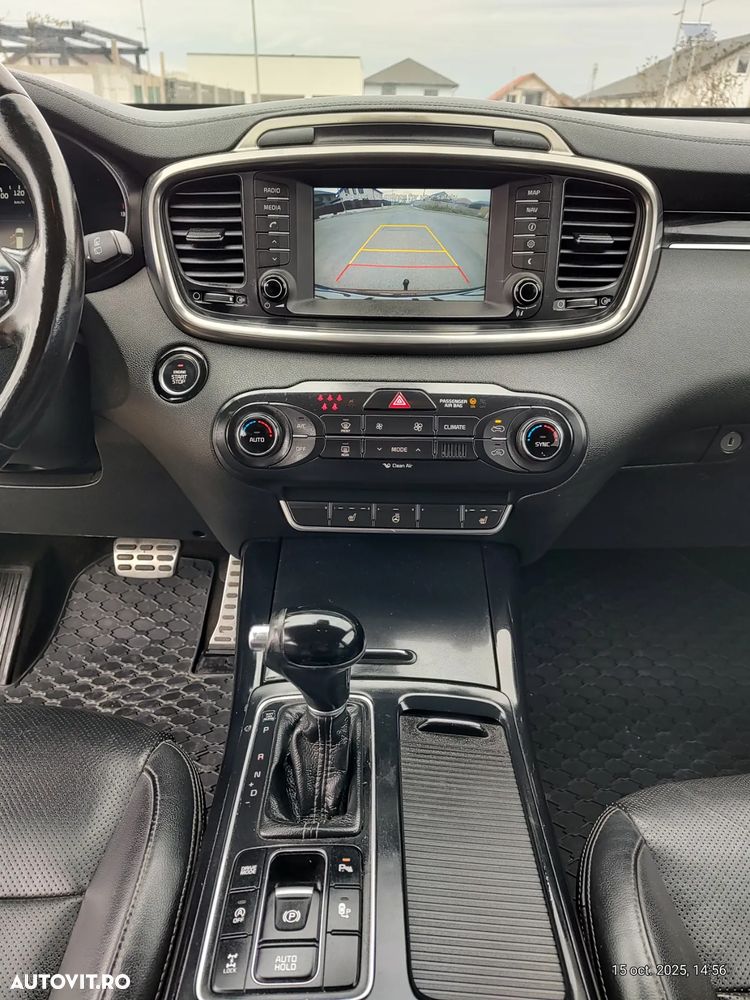 Kia Sorento 2.2 CRDi AWD Aut. Edition 7 - 10