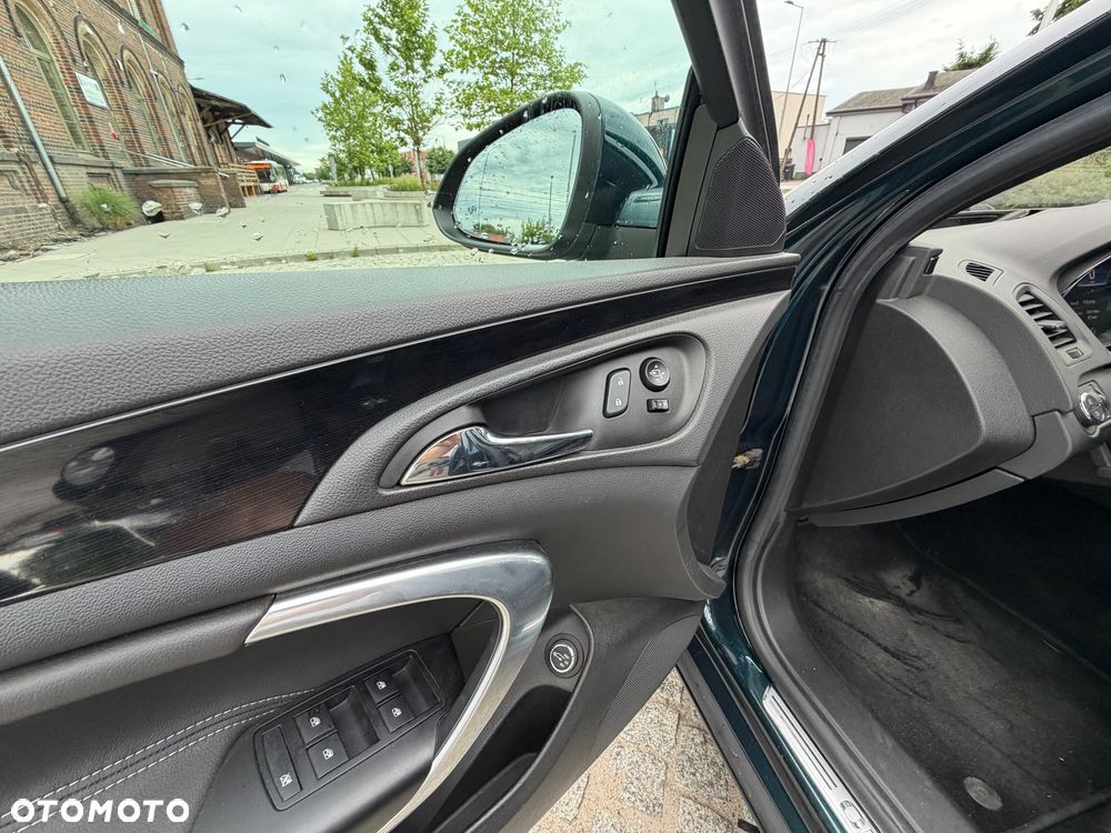 Opel Insignia - 15