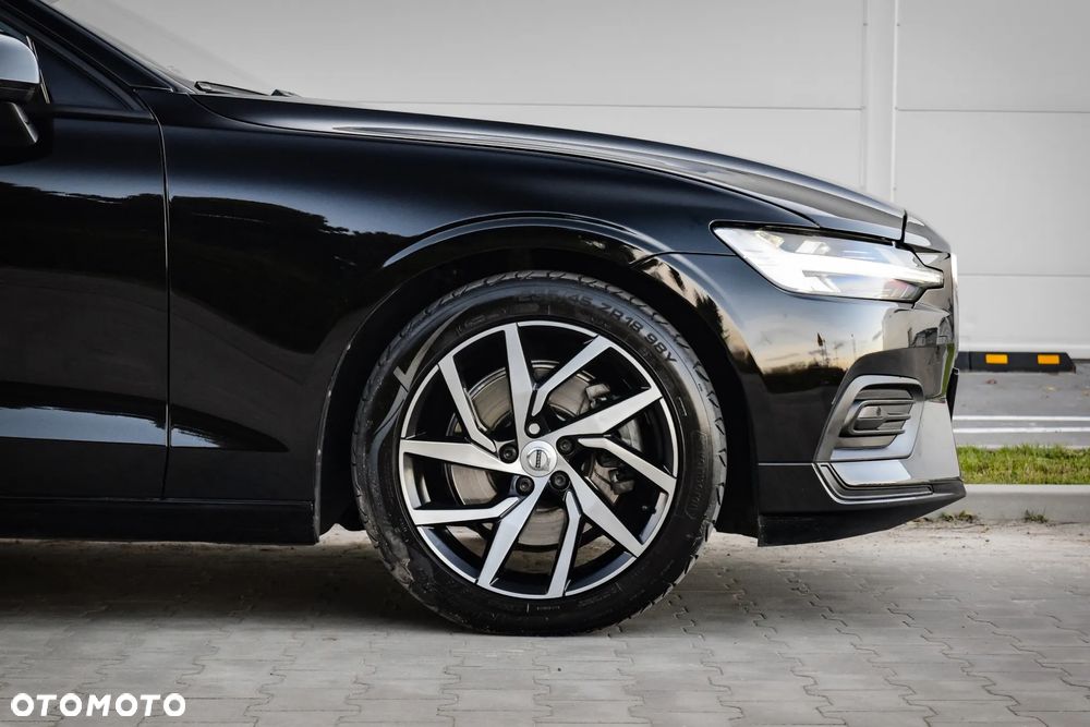 Volvo S60 T5 Momentum Pro - 20