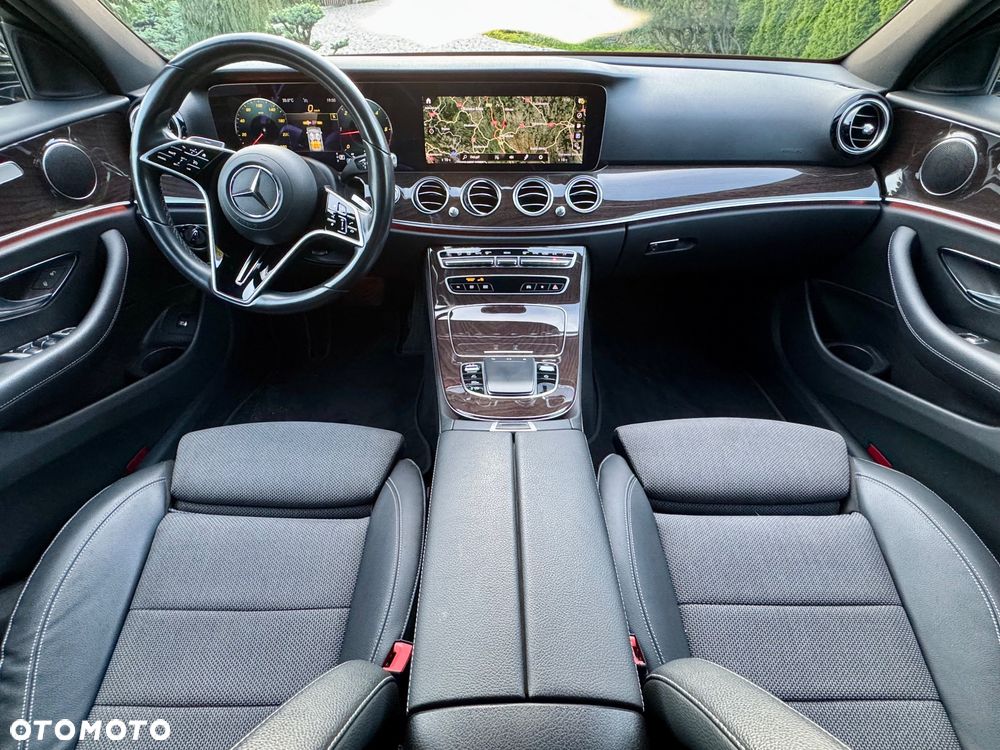 Mercedes-Benz Klasa E 200 d Avantgarde - 22