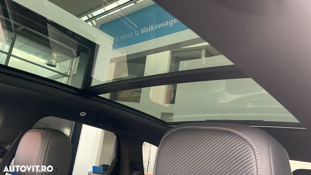 Volkswagen Touareg V6 TDI 4MOTION R-Line - 12