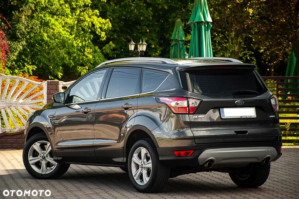Ford Kuga 1.5 EcoBoost 4WD Titanium - 14