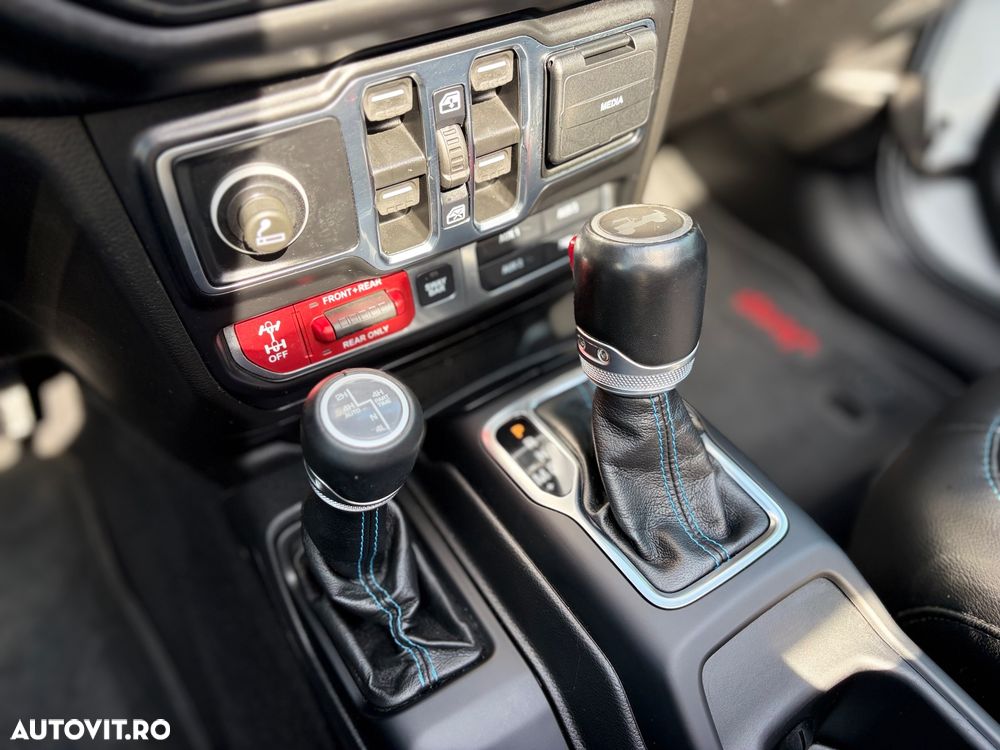 Jeep Wrangler 2.0 4xe AT8 PHEV Rubicon - 29