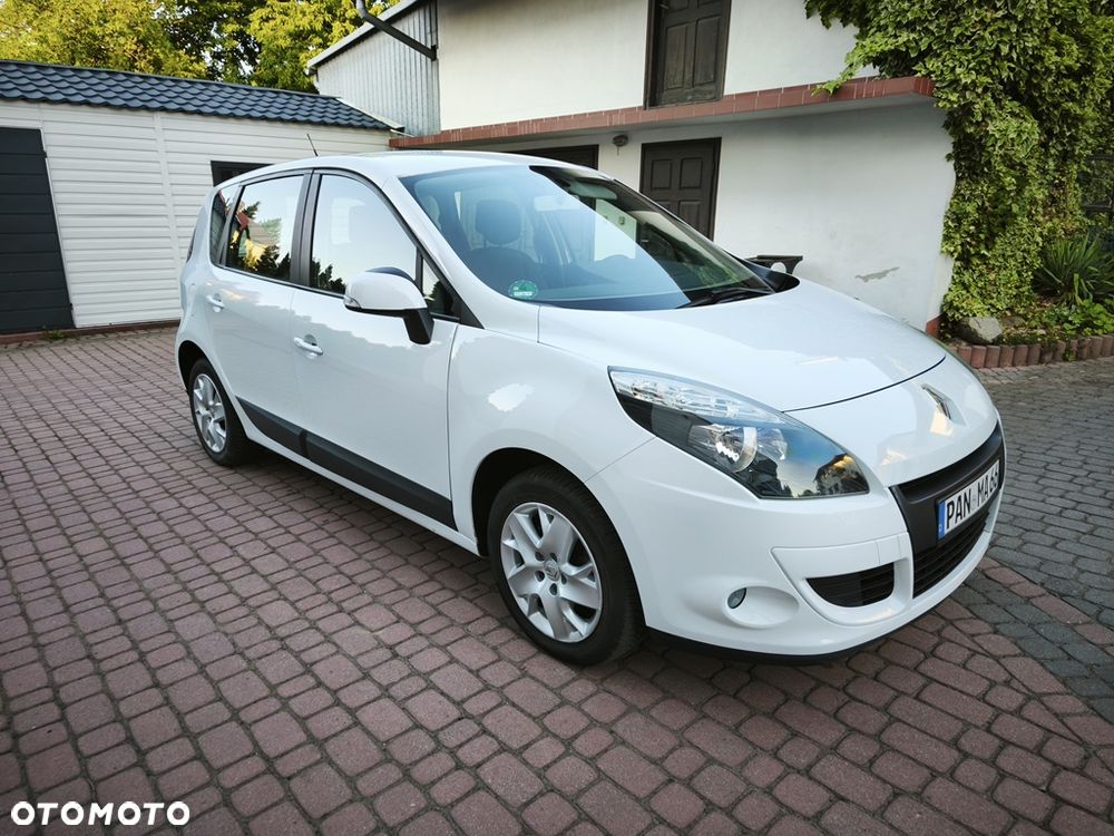 Renault Scenic 1.6 16V 110 TomTom Edition - 7