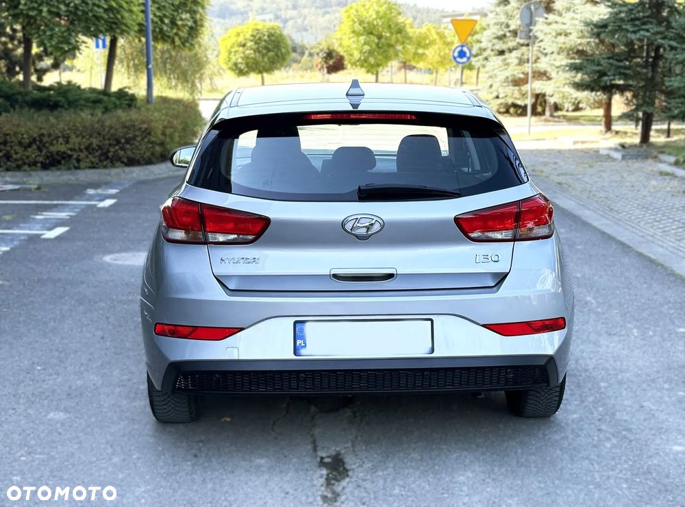 Hyundai i30 1.5 DPI Modern - 18