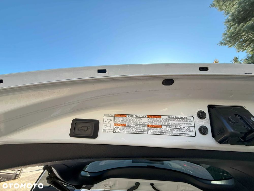 Toyota RAV4 - 12