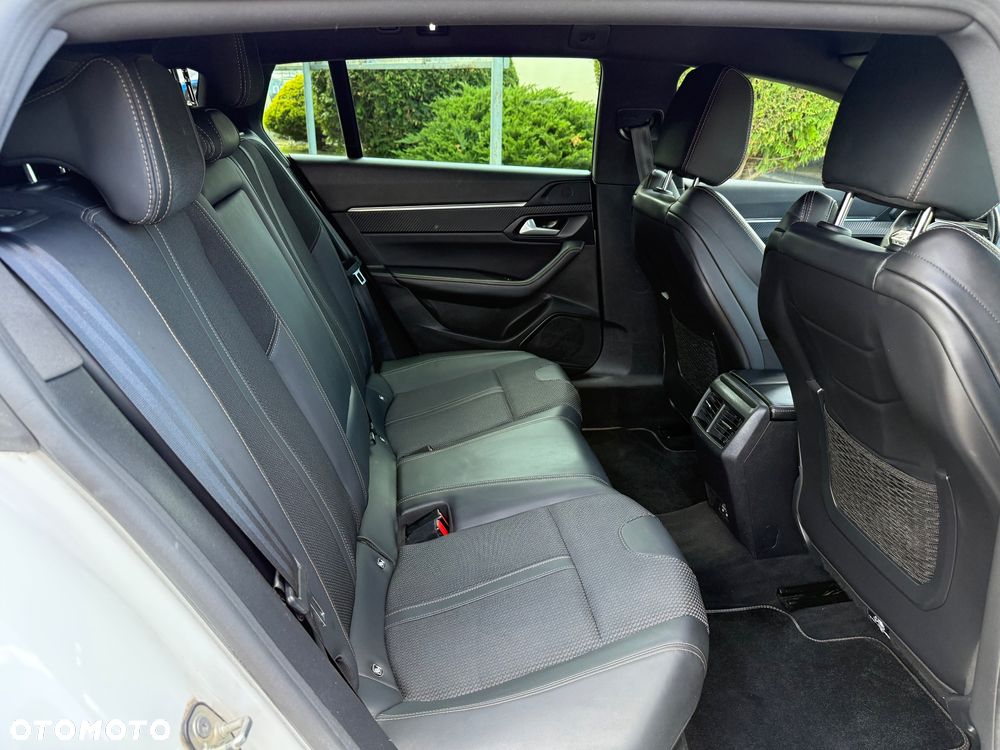 Peugeot 508 1.6 PureTech GT Line S&S EAT8 - 11