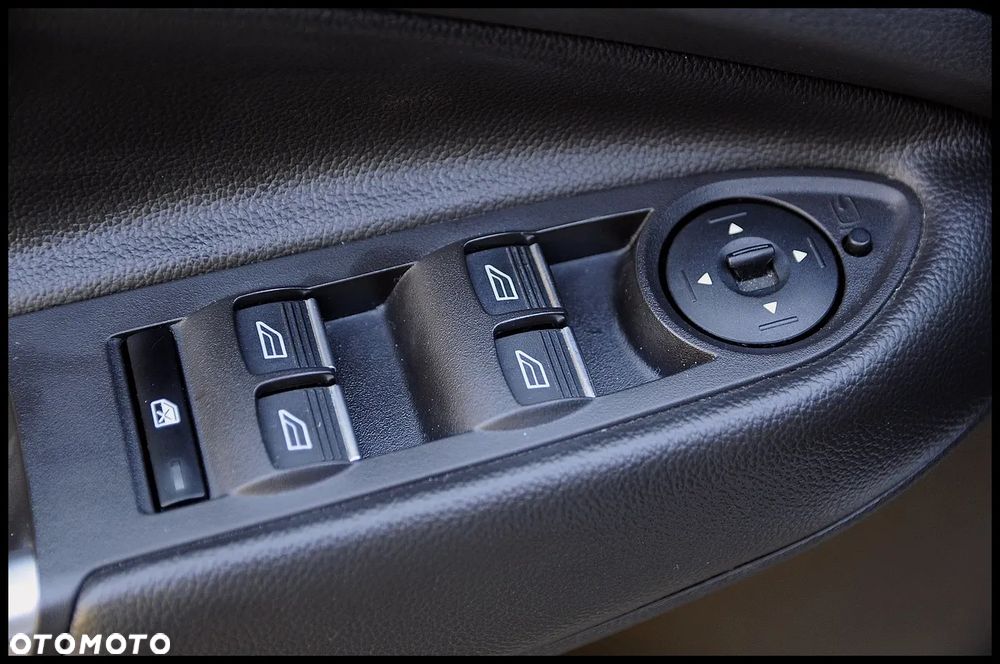 Ford Kuga 2.0 TDCi 4WD Titanium - 22