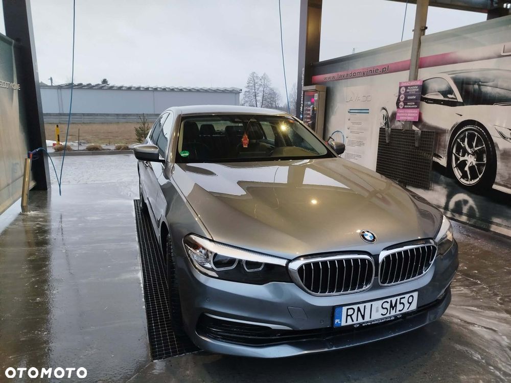 BMW Seria 5 - 1