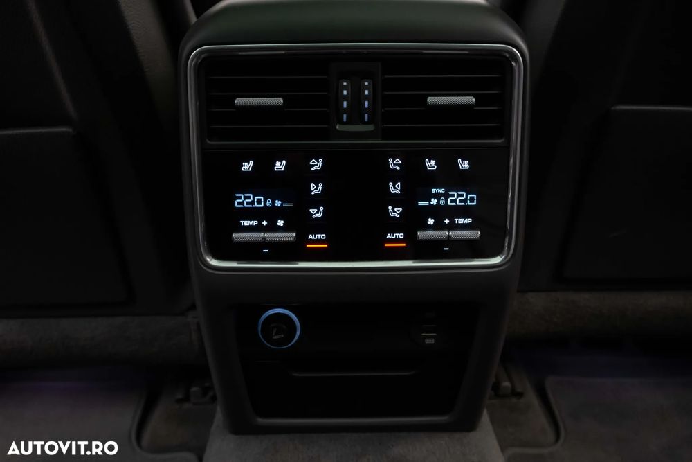 Porsche Cayenne S - 34