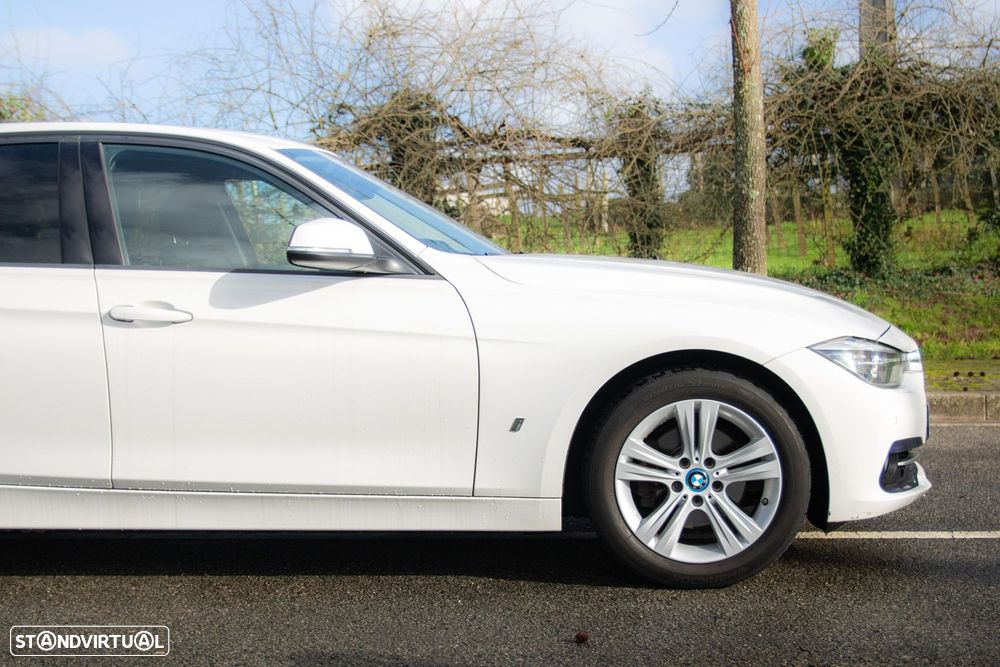 BMW 330 e iPerformance Line Sport - 9