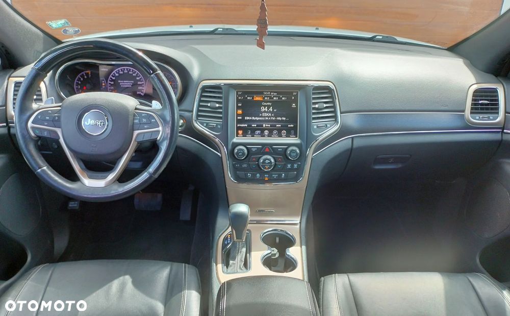 Jeep Grand Cherokee - 18