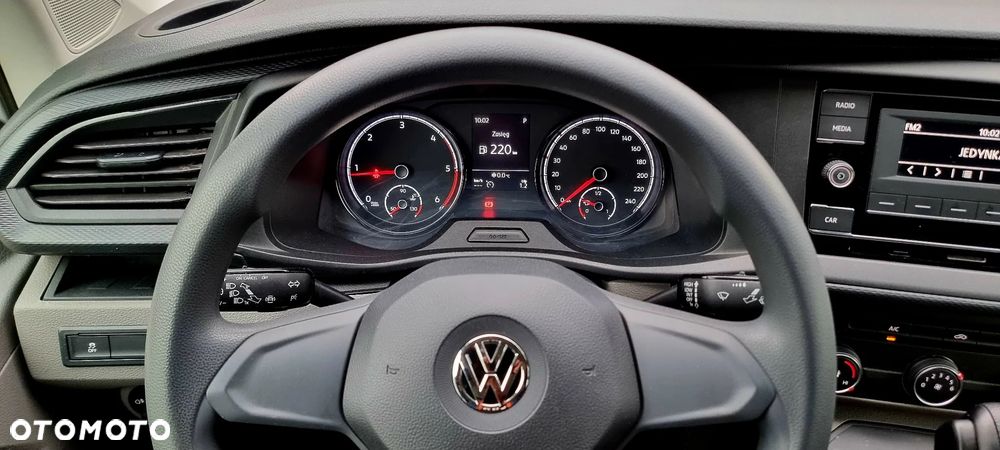 Volkswagen Transporter L1H1 Plus Trendline DSG - 39