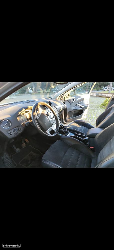 Ford Mondeo SW 2.0 TDCi Titanium - 3