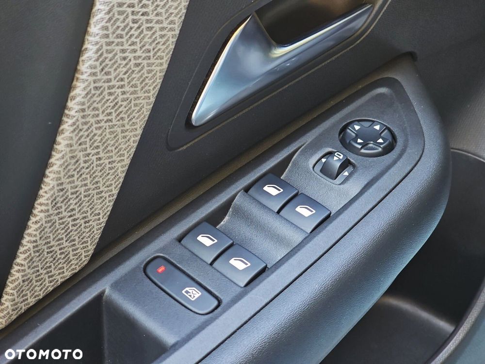 Citroën C4 1.2 PureTech Feel Pack S&S EAT8 - 15