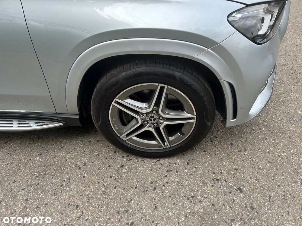 Mercedes-Benz GLE 300 d 4-Matic - 38